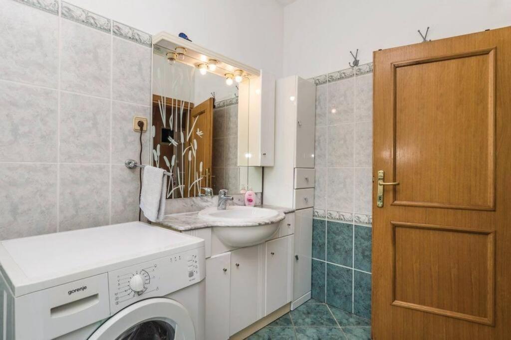 Holiday Home With Private Pool Near Opatija Jurdani Εξωτερικό φωτογραφία